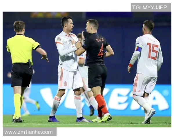 克罗地亚与西班牙足球对决精彩重播回顾分析与精彩瞬间分享