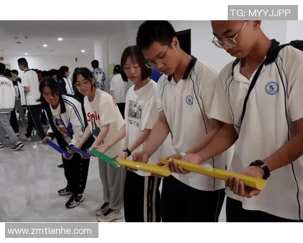 西安飞盘队战术解析：如何在比赛中提升团队协作与战术执行力