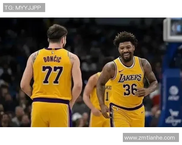 马库斯斯马特：从防守先锋到球队灵魂的华丽蜕变